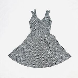 GUESS Los Angeles Black & White Fit and Flare Knit Bodycon Dress